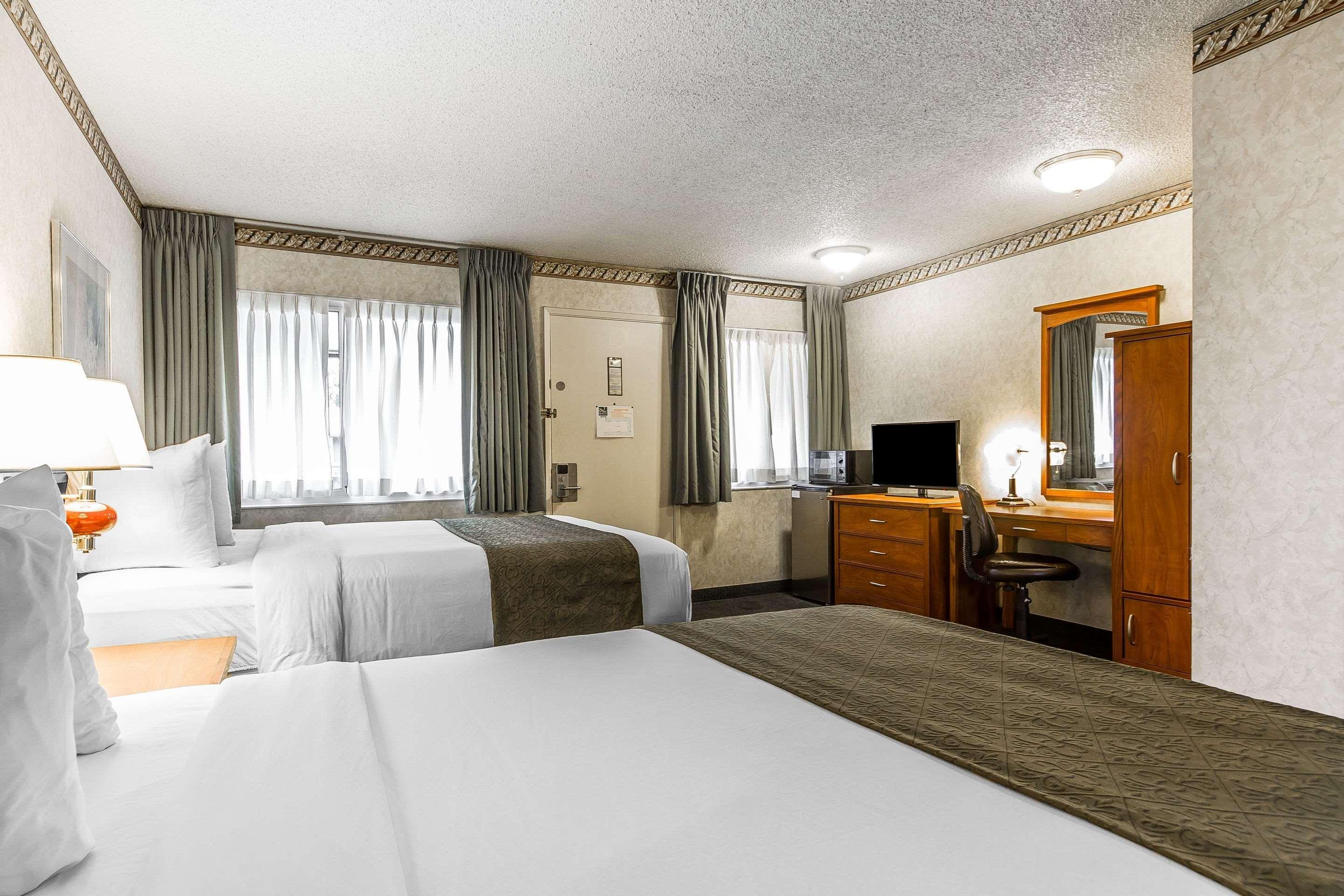 Quality Inn & Suites Silicon Valley Санта Клара Екстериор снимка
