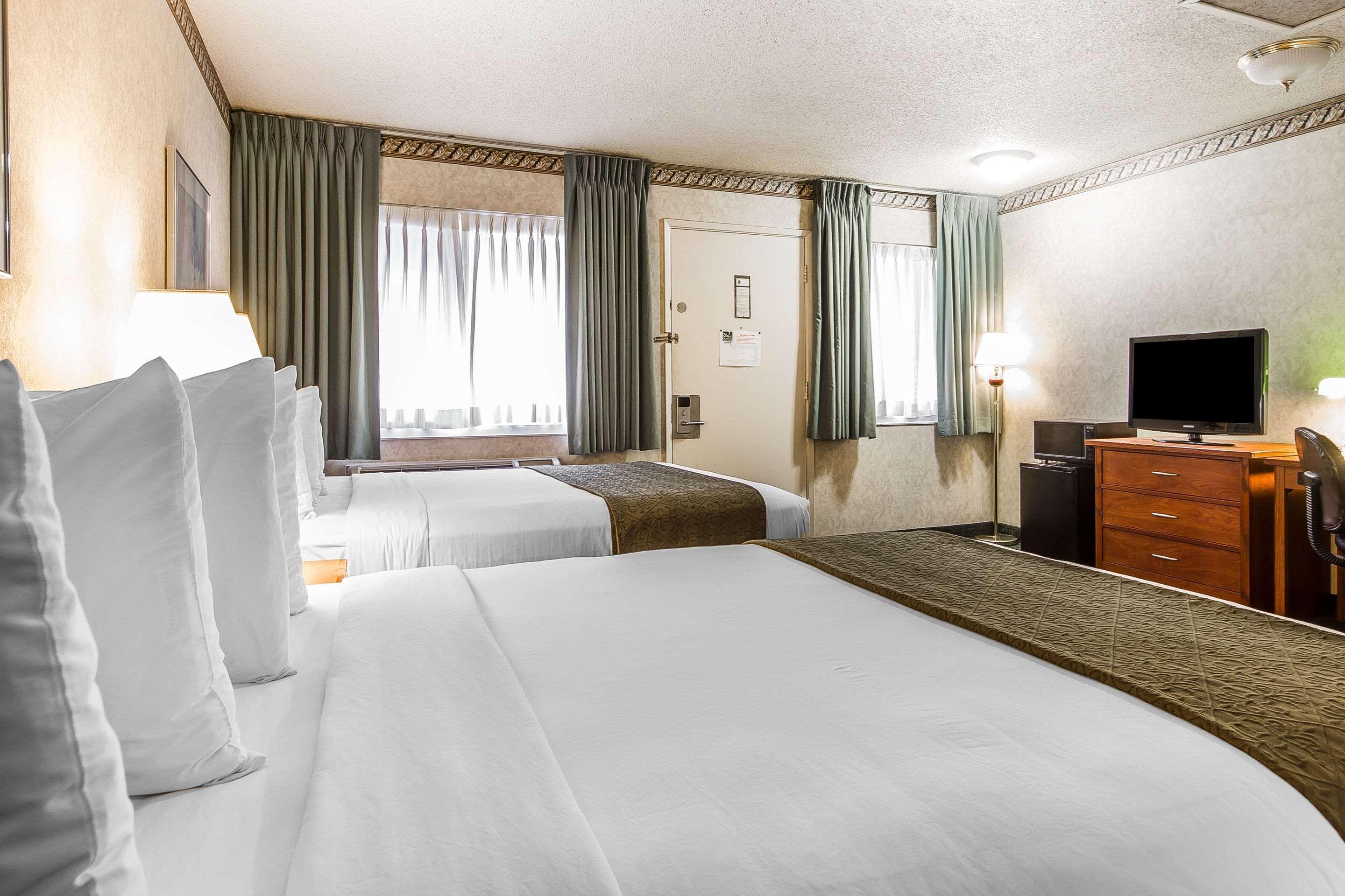 Quality Inn & Suites Silicon Valley Санта Клара Екстериор снимка