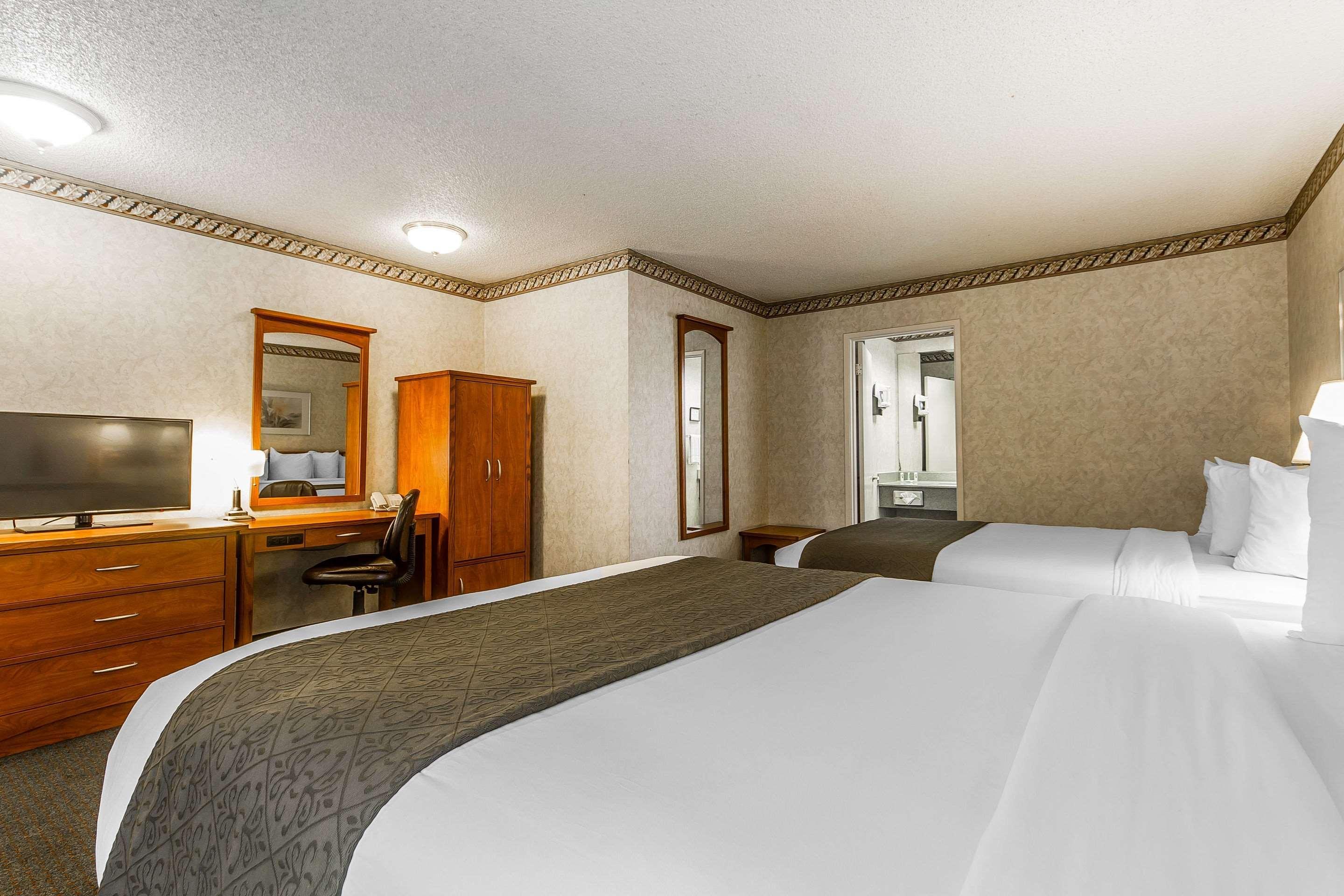 Quality Inn & Suites Silicon Valley Санта Клара Екстериор снимка